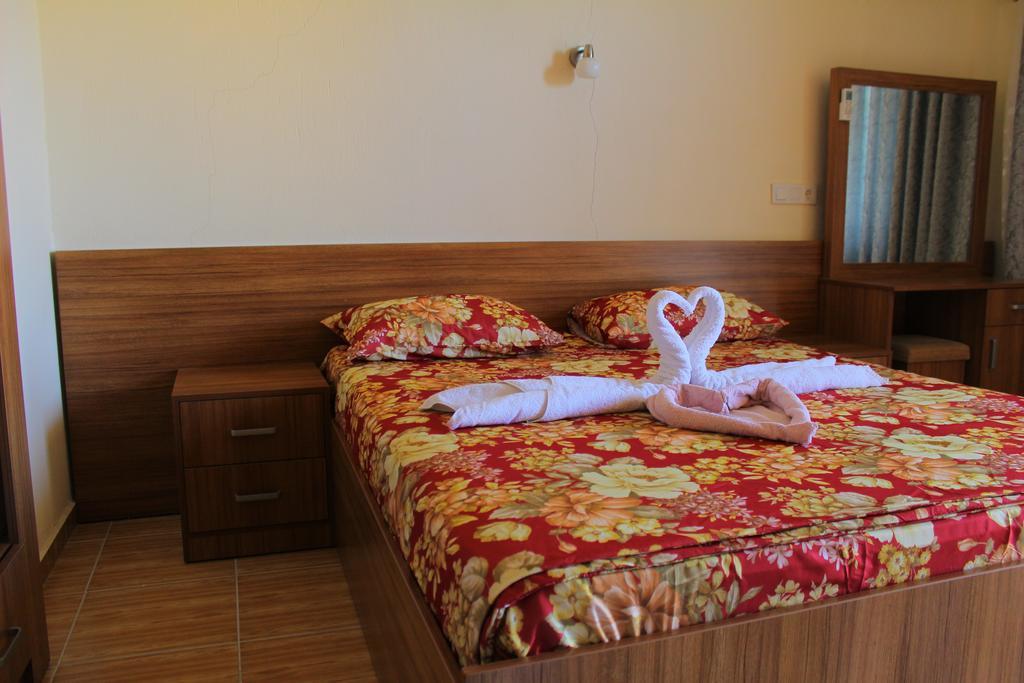 Hotel Schoenberg Kızılot 外观 照片